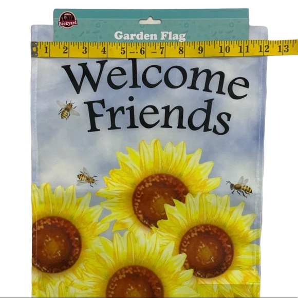Garden Flag Sunflowers and Bees Welcome Friends 12” X 18” NEW Yellow Multicolor - Picture 5 of 9
